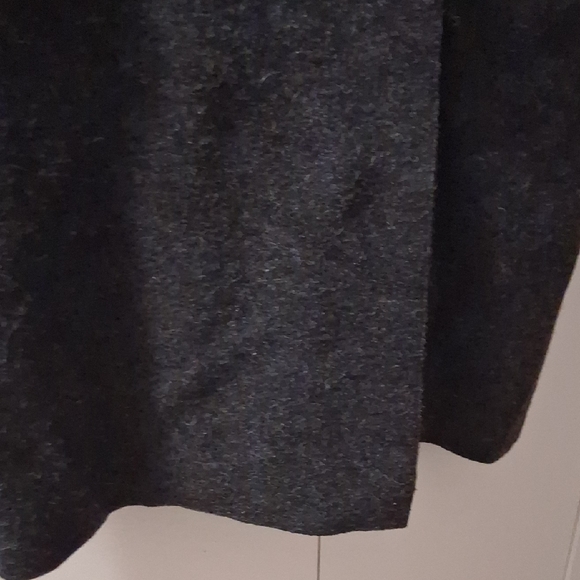 Peruvian Connection Charcoal Coat - Picture 4 of 15